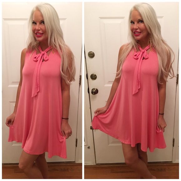 ❤️SUMMER CLEARANCE Gorgeous front tie swing dress! - Picture 2 of 2
